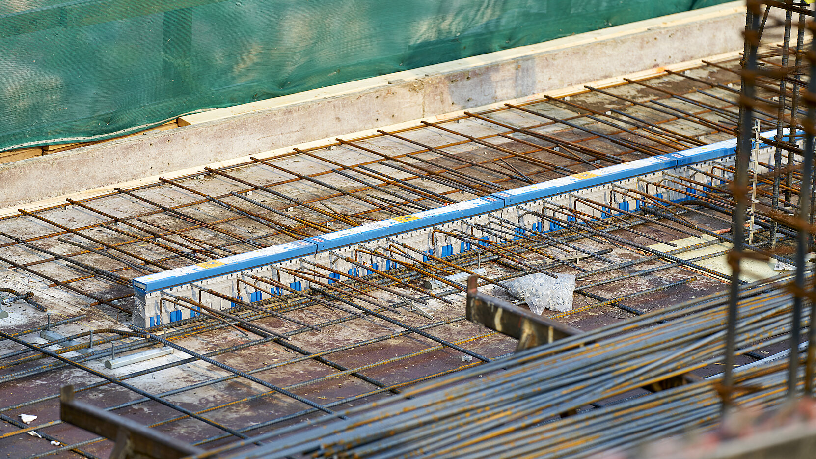 Schöck Isokorb® laid into rebar