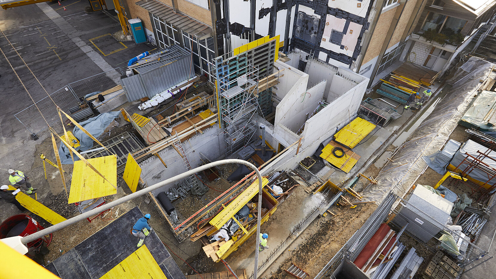 BIL_PRESSE_Baustelle_16z9_FHD.jpg