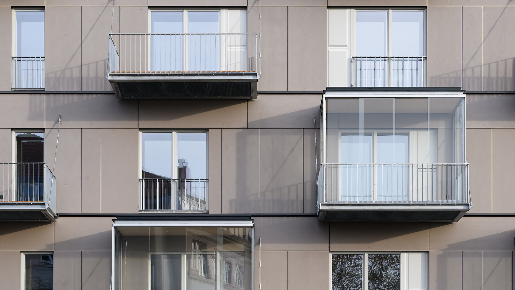 Schoeck_Holzhaus-Linse-Berlin_2_16-9.jpg Holzhaus Linse, Berlin (vorher)