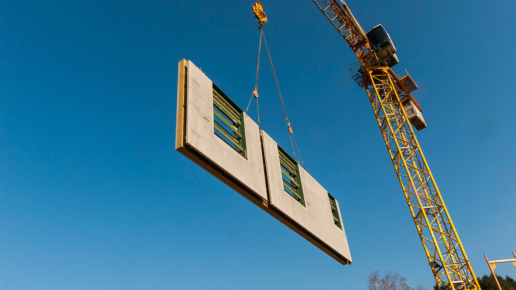 BIL_NEWS_Klinik_Oberkirch3_16z9_FHD.jpg Die Betonwände wurden im Bürkle Betonwerk vorgefertigt.