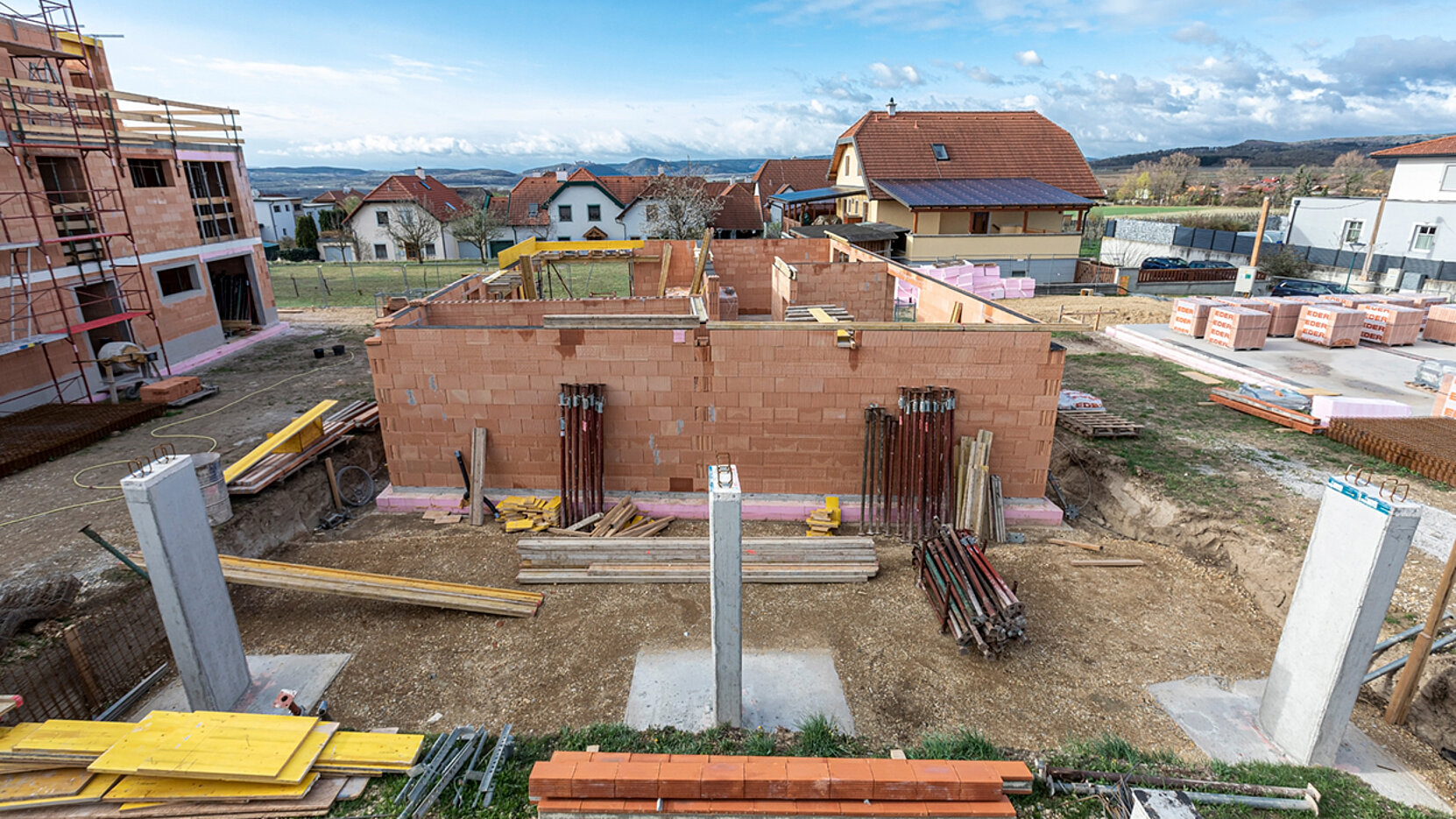 SCHOECK_Gneixendorf_22-4337_WEB_L.jpg