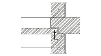 Neubau: Anschluss Stahlbeton-Podest an Massivholz-Türsturz